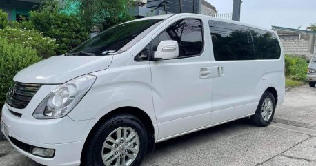 White Hyundai Starex 2016 for sale in Parañaque