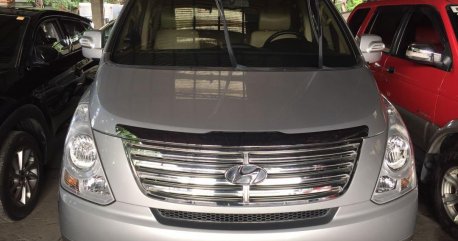 Sell Silver 2015 Hyundai Starex in Imus