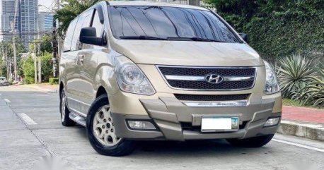 Sell Beige 2010 Hyundai Starex in Makati