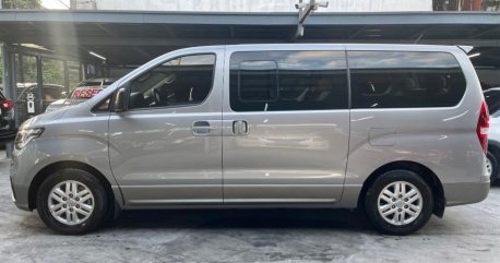 Silver Hyundai Grand Starex 2019 for sale in Automatic