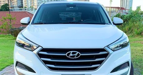 Selling White Hyundai Tucson 2016 in Pateros