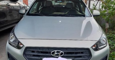Sell Silver 2019 Hyundai Accent in Las Piñas
