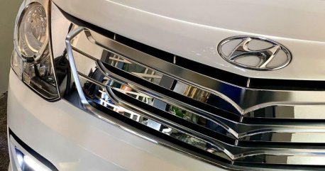 White Hyundai Grand Starex 2014 for sale in Manila