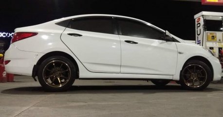 White Hyundai Accent 2016 for sale in General Trias