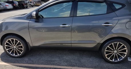 Grey Hyundai Tucson 2010 for sale in Automatic