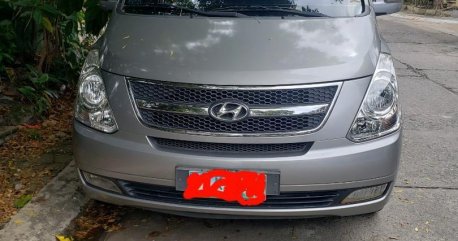 Selling Silver Hyundai Grand Starex 2011 in Marikina
