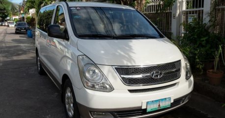 White Hyundai Grand Starex 2011 for sale in Las Pinas