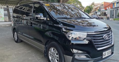 Selling Black Hyundai Starex 2019 in Manila