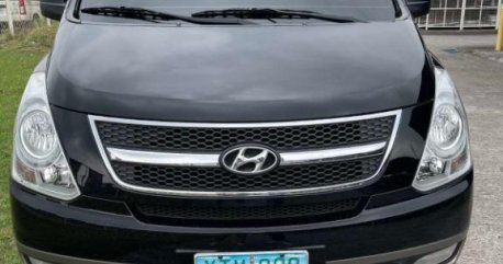 Sell Black 2013 Hyundai Grand Starex in Pasig