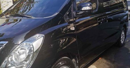 Selling Black Hyundai Starex 2013 in Parañaque