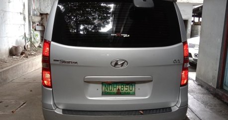 Selling Silver Hyundai Starex 2010 in Manila