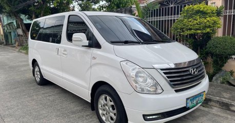 Selling Pearl White Hyundai Grand Starex 2014 in Las Piñas