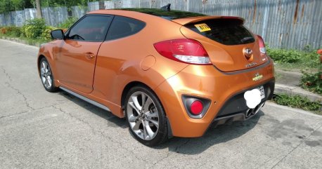 Selling Orange Hyundai Veloster 2017 in Muntinlupa