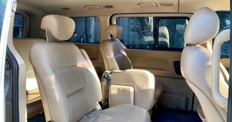 Selling Silver Hyundai Grand Starex 2012 in Makati