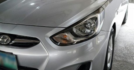 Selling Silver Hyundai Accent 2013 in San Juan