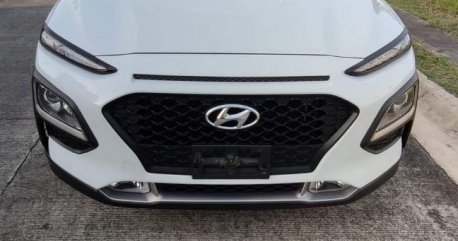 Sell White 2019 Hyundai Kona in Imus