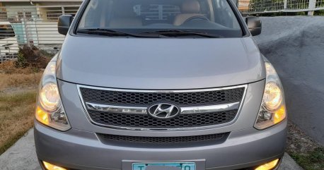Sell Grey 2012 Hyundai Starex in Parañaque