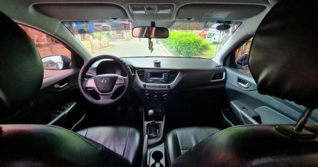 Sell Grey 2019 Hyundai Accent in Manila