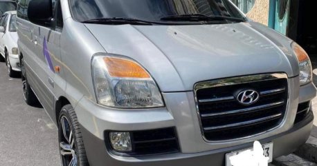 Selling Silver Hyundai Starex 2007  in Marikina