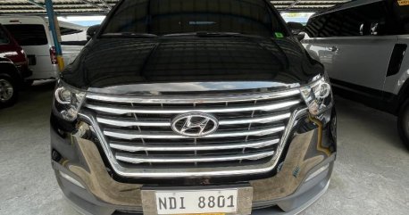 Black Hyundai Grand Starex 2019 for sale in Automatic