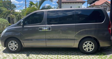 Sell Grey 2012 Hyundai Starex in San Fernando