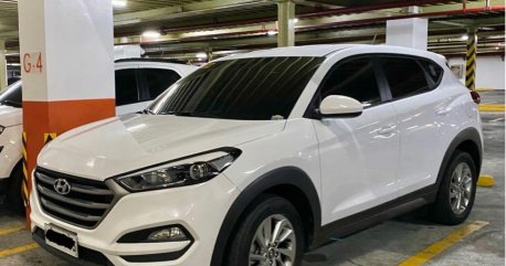 Pearl White Hyundai Tucson 2016 for sale in Marikina 