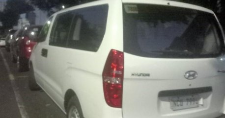 White Hyundai Starex 2017 for sale in Pasig 