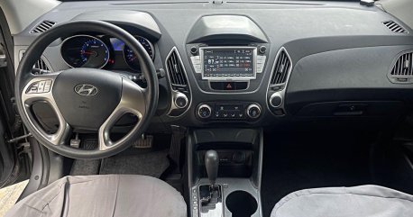 Grey Hyundai Tucson 2010 for sale in Bacoor