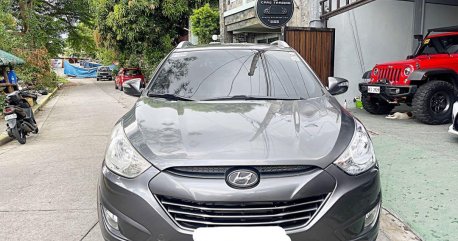 Grey Hyundai Tucson 2010 for sale in Bacoor