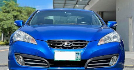 Selling Blue Hyundai Genesis 2011 in Makati