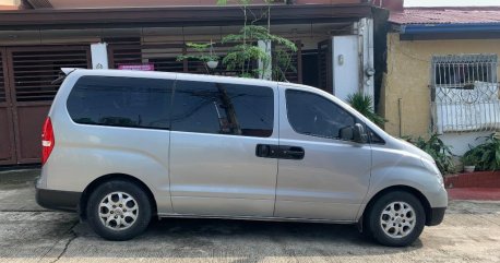 Silver Hyundai Starex 2014 for sale in Caloocan