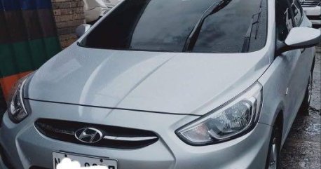 Selling Purple Hyundai Accent 2017 in San Pedro