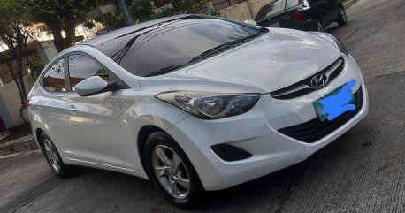 Sell Purple 2011 Hyundai Elantra in Quezon City