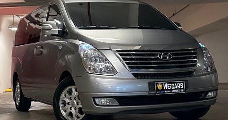 Purple Hyundai Starex 2014 for sale in Quezon City