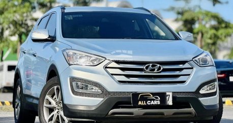 2014 Hyundai Santa Fe in Makati, Metro Manila