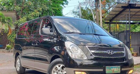 2013 Hyundai Starex  2.5 CRDi GLS 5 AT(Diesel Swivel) in Manila, Metro Manila