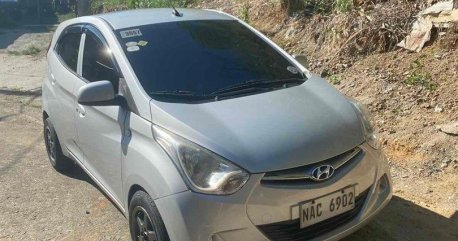 Sell White 2017 Hyundai Accent in Rizal