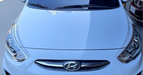 Sell White 2018 Hyundai Accent in Pasig
