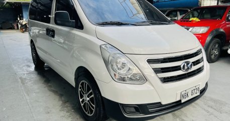 White Hyundai Grand starex 2018 for sale in Manual