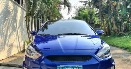 Sell White 2013 Hyundai Accent in San Pablo