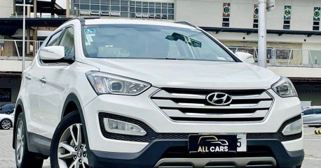 Selling White Hyundai Santa Fe 2013 in Makati