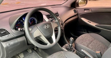 White Hyundai Accent 2015 for sale in Makati