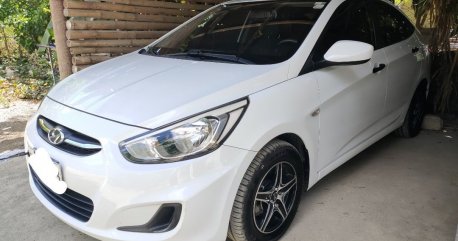 White Hyundai Accent 2016 for sale in Cabanatuan