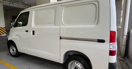 White Hyundai Panel Van 2023 for sale in Manual