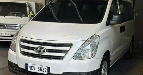 Sell White 2018 Hyundai Starex in Caloocan
