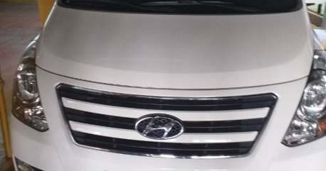 White Hyundai Starex 2018 for sale in Quezon City