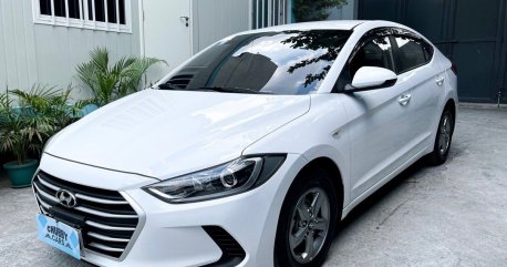 Sell White 2018 Hyundai Elantra in Quezon City