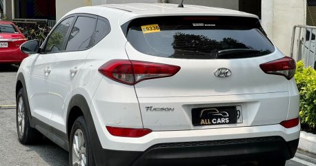 White Hyundai Tucson 2016 for sale in Makati