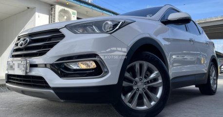 2017 Hyundai Santa Fe  2.2 CRDi GLS 8A/T 2WD (Dsl) in Quezon City, Metro Manila