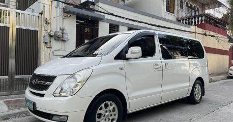 Selling White Hyundai Starex 2014 in Quezon City